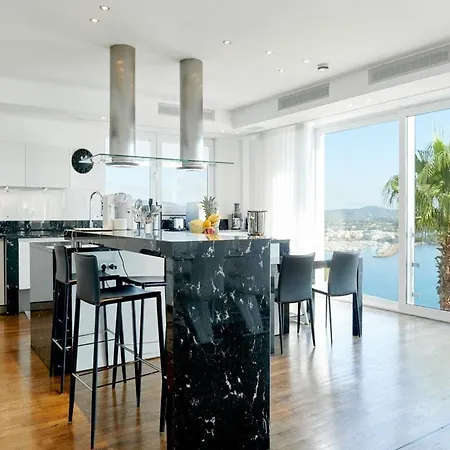 Willa In Ibiza With Infinity Pool And Sea Views Santa Eularia des Riu